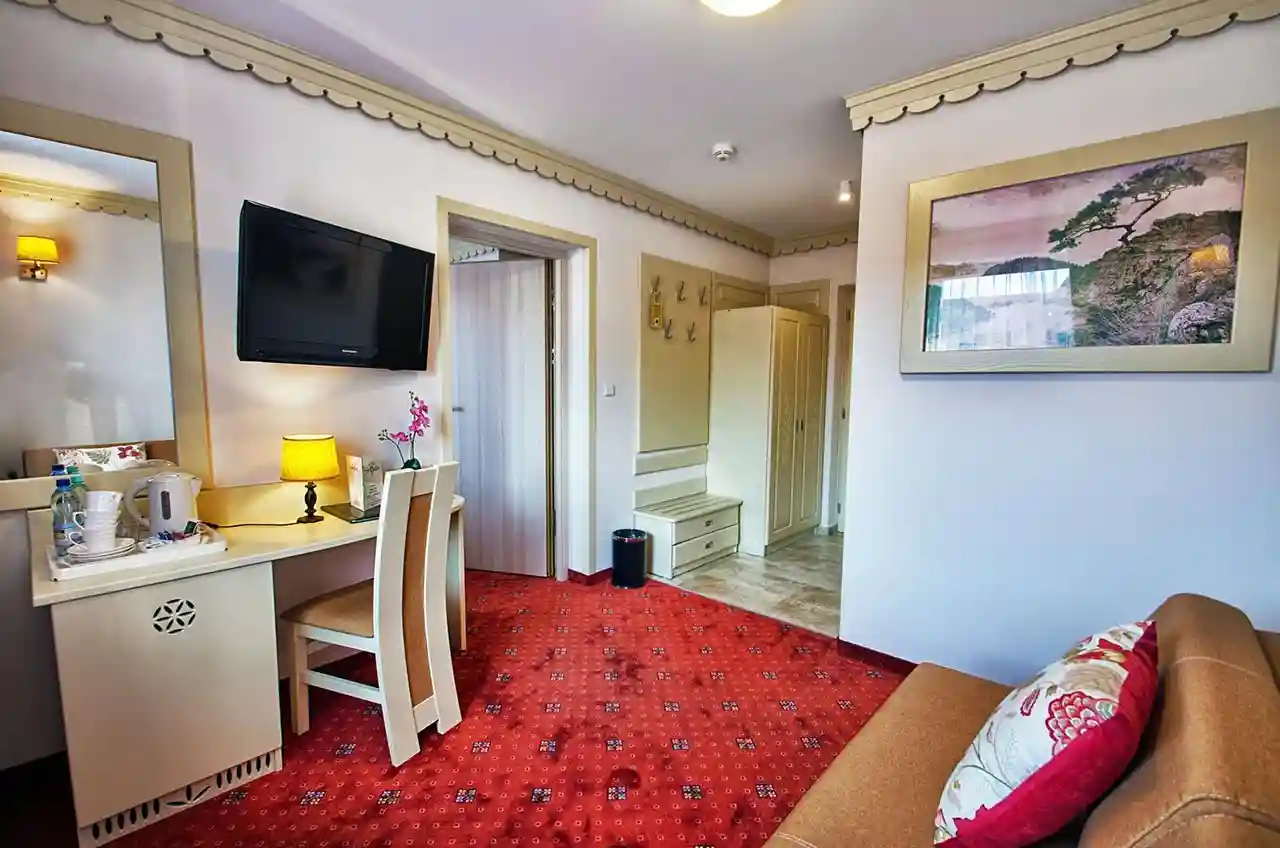 Hotel Toporów Style - atmospheric interior 3